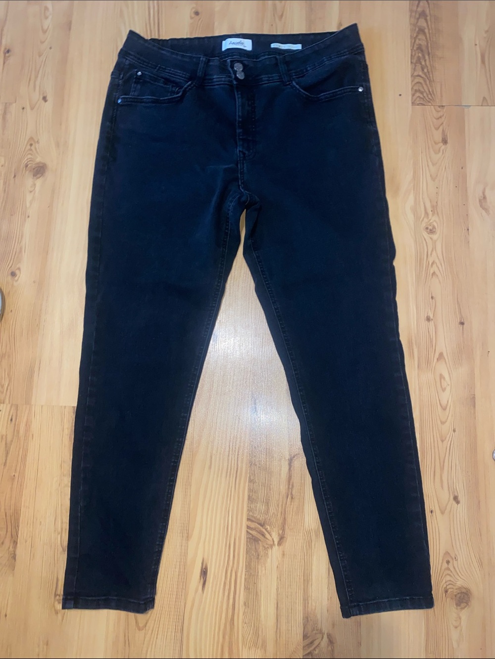 Angels Black Skinny Women’s Jeans